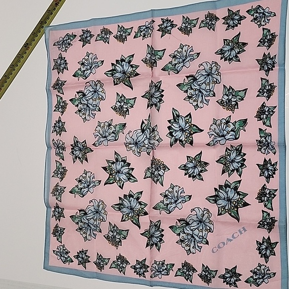 Coach handkerchief Cotton Authentic - Picture 1 of 7